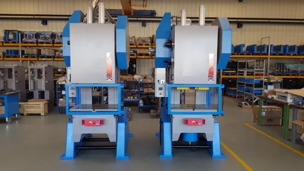 6 fasi di produzione delle nostre presse 80T